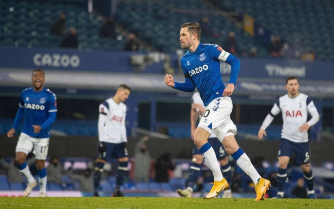 狼队教练组 狼队教练组